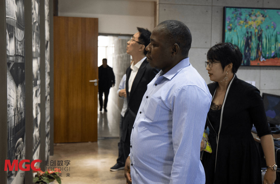 美创新闻 | 布基纳法索驻中国使馆代表到访美创！